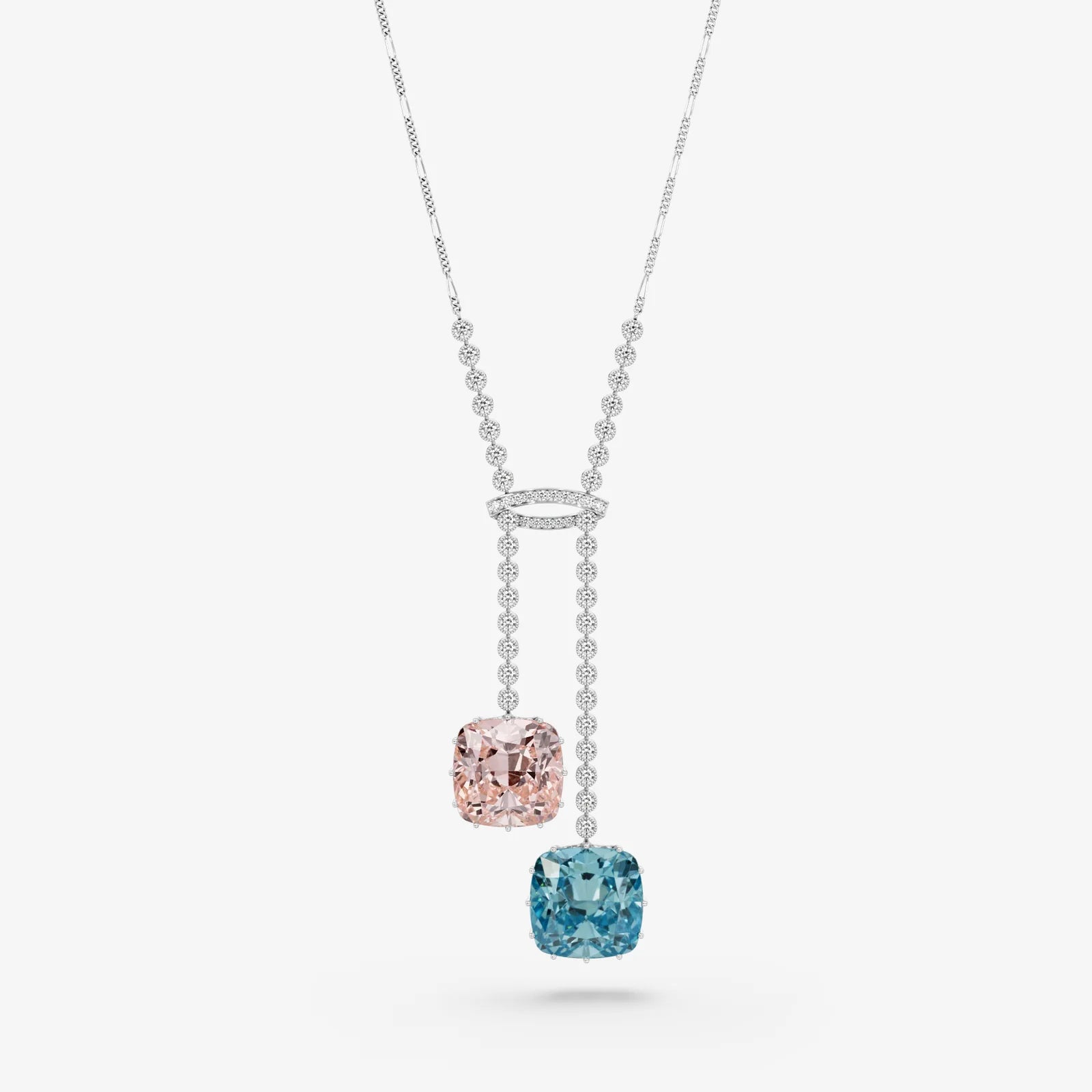 Perfect Contrast Pendant Necklace