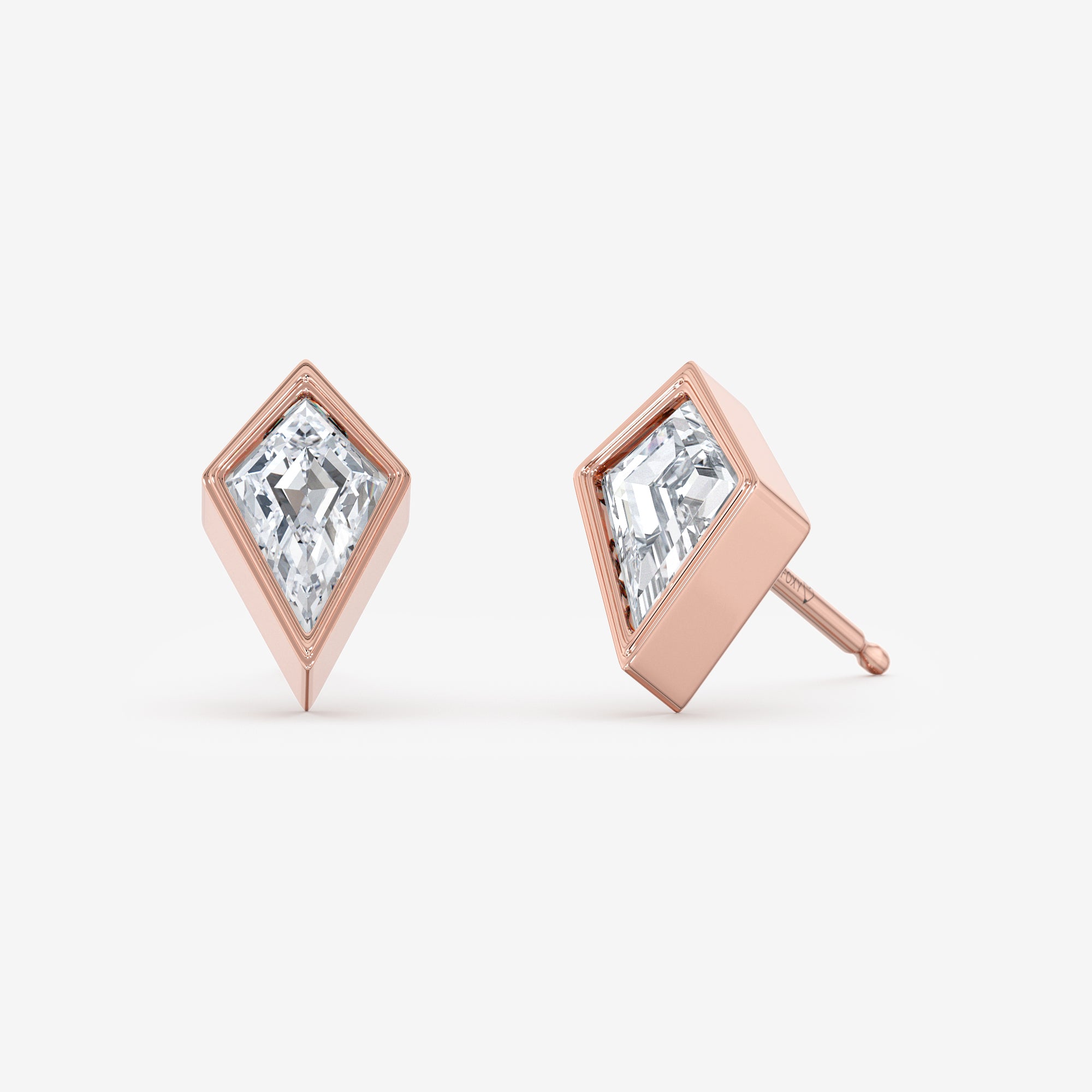 Foxy Solitaire Stud Earrings