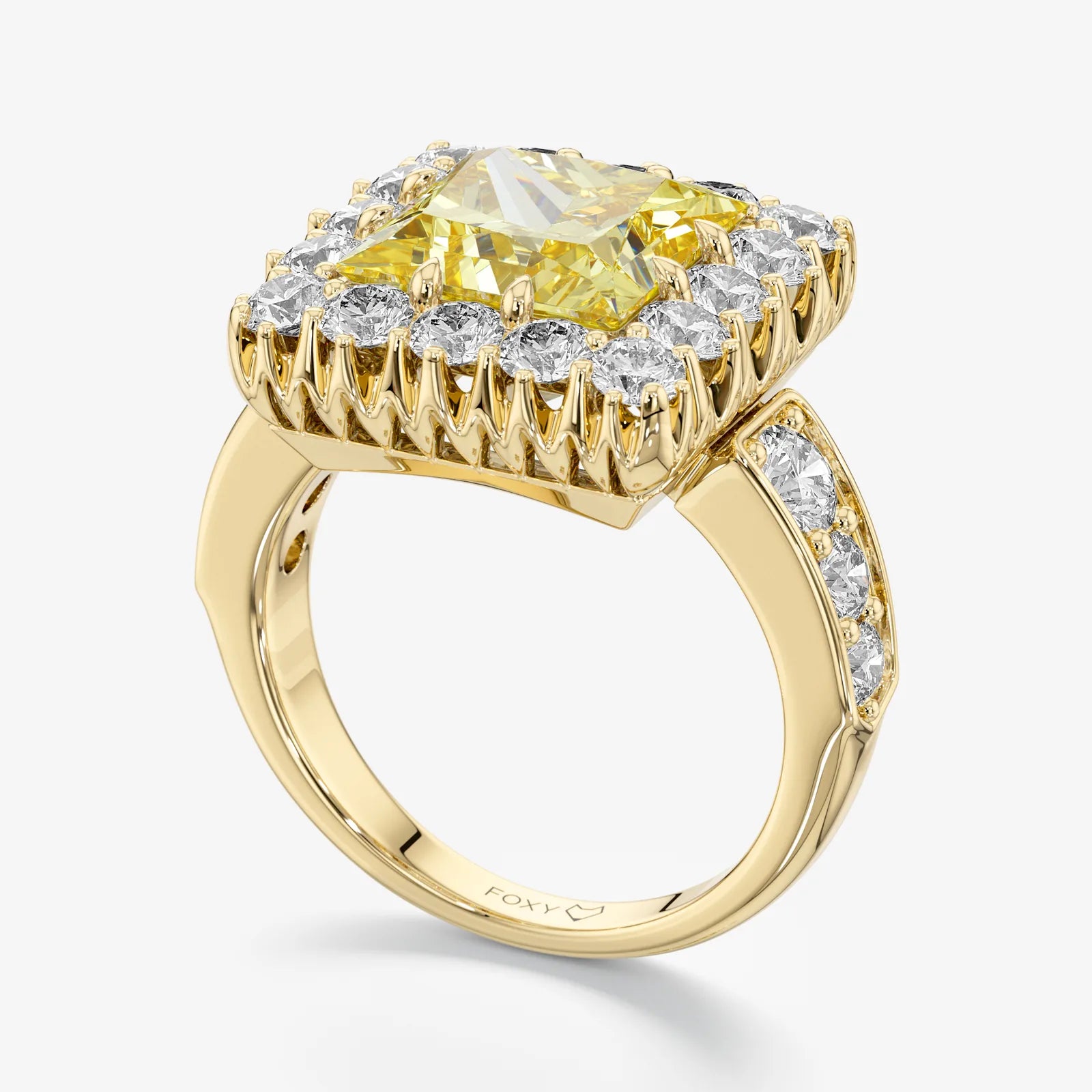 Honey Glow Princess Diamond Ring